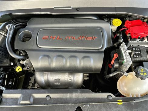 Used 2021 Jeep Compass Latitude AWD/4WD image 31