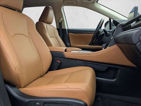 Used 2022 Lexus RX 350L Premium image 24