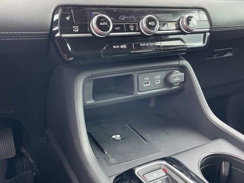 Used 2024 Honda Pilot EX-L image 18