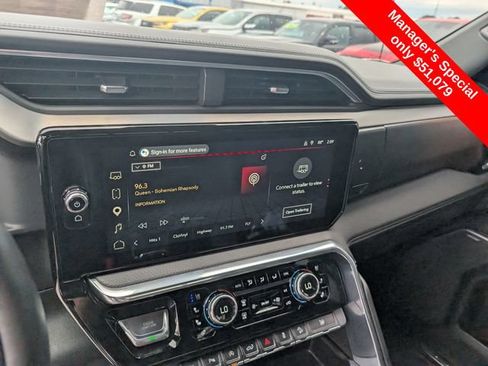 Used 2024 GMC Sierra 1500 Denali AWD/4WD image 21