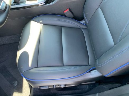 Used 2026 Buick Envista Sport Touring w/ Convenience I Package FWD image 22