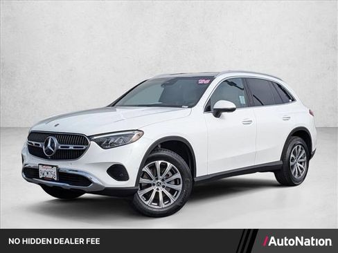 Used 2026 Mercedes-Benz GLC 300 image 1