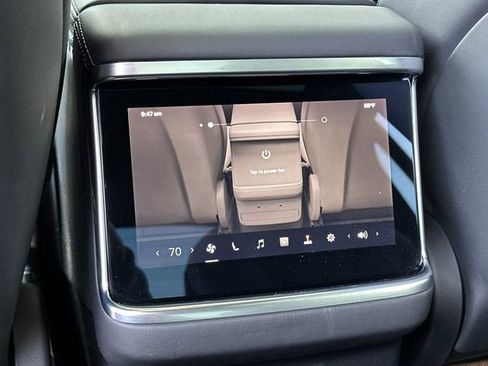 Used 2022 Tesla Model X Plaid image 37