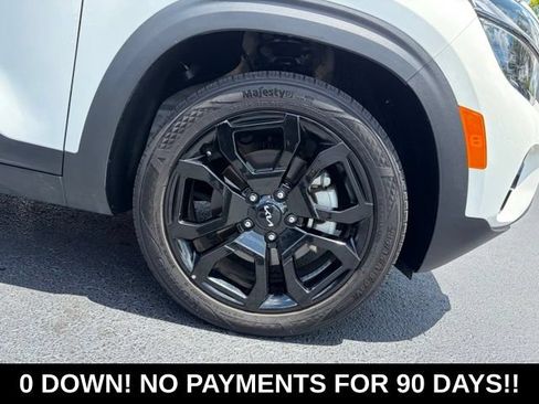 Used 2024 Kia Seltos X-Line AWD/4WD image 8