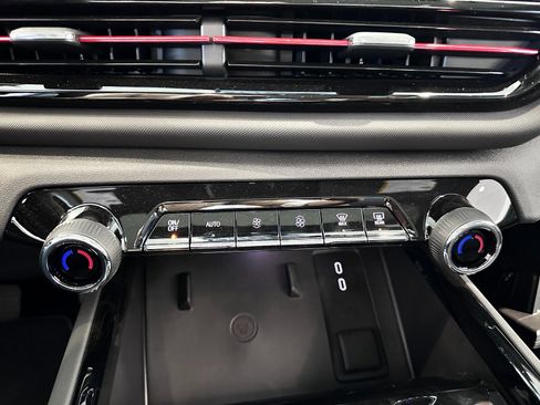 New 2024 Chevrolet Silverado EV RST image 21