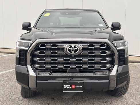 Used 2022 Toyota Tundra Platinum image 7