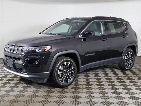 Used 2022 Jeep Compass Limited AWD/4WD image 8