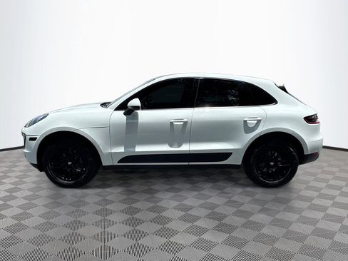 Used 2018 Porsche Macan AWD/4WD image 9