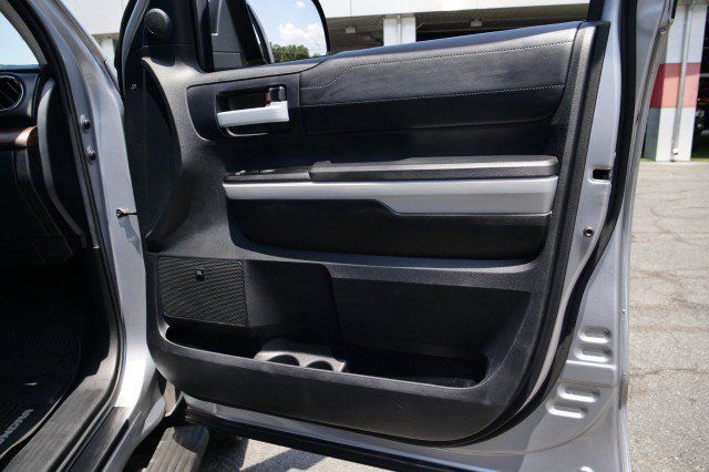 Used 2019 Toyota Tundra Limited w/ Limited Premium Package AWD/4WD image 44