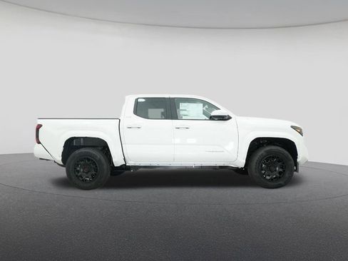 New 2025 Toyota Tacoma SR5 image 27