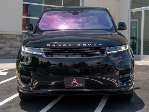 Used 2023 Land Rover Range Rover Sport SE AWD/4WD image 4