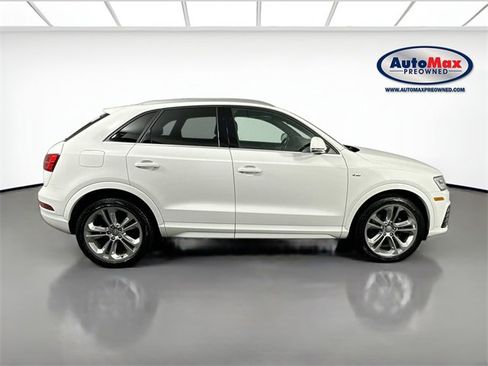 Used 2018 Audi Q3 2.0T Premium Plus w/ Premium Plus Package image 10