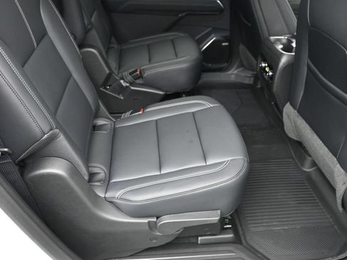 New 2026 GMC Acadia Elevation w/ Black Edition AWD/4WD image 10