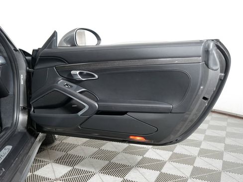 Certified 2016 Porsche 911 Turbo S image 40