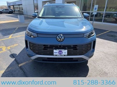 New 2026 Volkswagen Tiguan SE AWD/4WD image 2