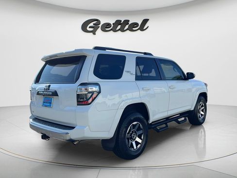 Used 2023 Toyota 4Runner TRD Off-Road Premium w/ Moonroof Package AWD/4WD image 5