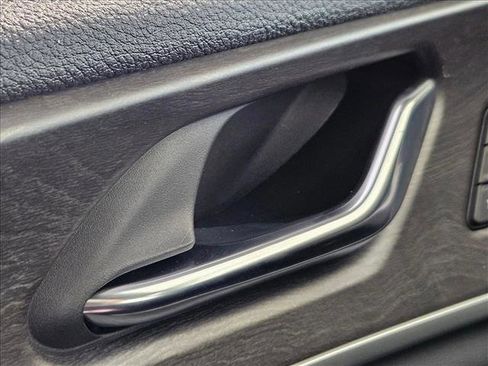 New 2025 Jeep Grand Cherokee Limited w/ Luxury Tech Group II image 11