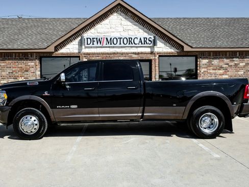 Used 2022 RAM 3500 Limited AWD/4WD image 11