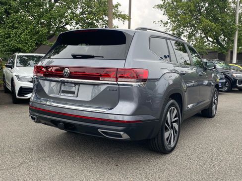 Certified 2024 Volkswagen Atlas SE AWD/4WD image 3
