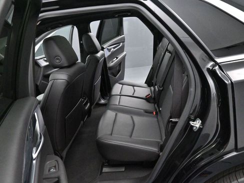 Used 2025 Cadillac XT5 Premium Luxury AWD/4WD image 32