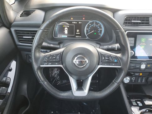 Certified 2019 Nissan Leaf SV Plus w/ SV Plus Technology Package image 20