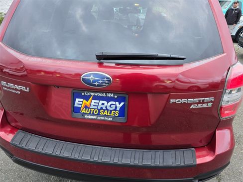 Used 2015 Subaru Forester 2.5i Premium image 13