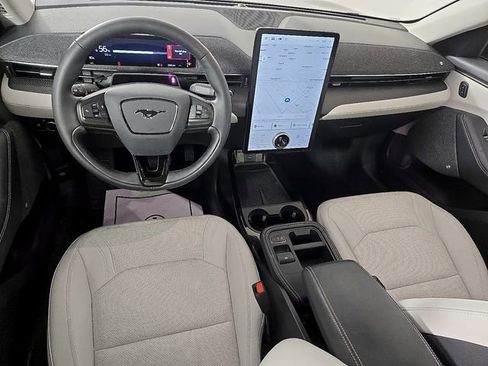 Used 2025 Ford Mustang Mach-E Premium image 11