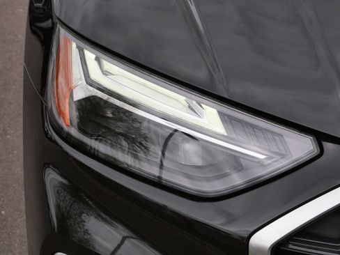 Used 2023 Audi Q5 2.0T Premium Plus w/ Premium Plus Package AWD/4WD image 16