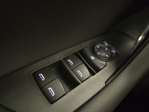 Used 2024 Chevrolet Blazer LT w/ Convenience Package FWD image 25