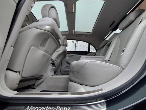 Used 2014 Mercedes-Benz S 550 Sedan image 33