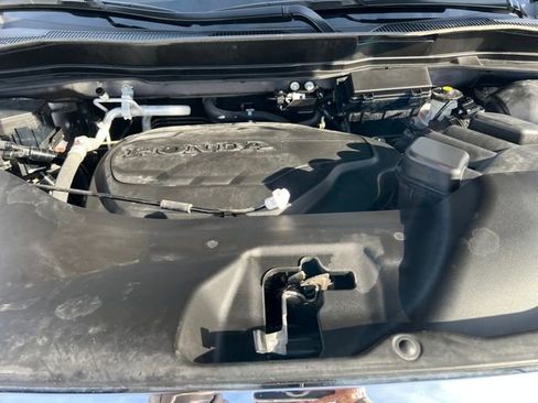 Used 2021 Honda Ridgeline RTL-E image 17