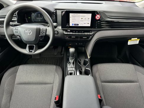 Used 2025 Toyota Camry LE w/ Convenience Package FWD image 14