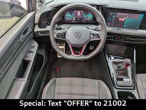 Used 2024 Volkswagen GTI SE image 17