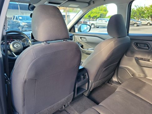 Used 2024 Nissan Rogue S FWD image 15