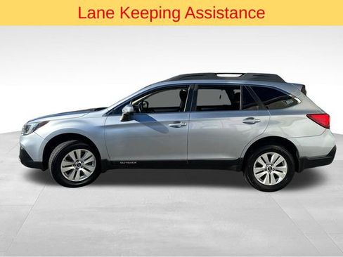Used 2018 Subaru Outback 2.5i Premium image 7