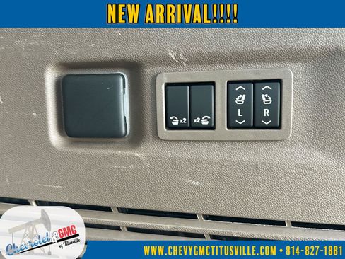 Used 2021 GMC Yukon XL Denali AWD/4WD image 45