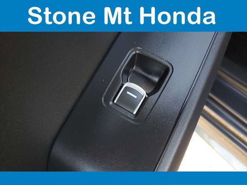 Used 2024 Honda Civic Sport image 12
