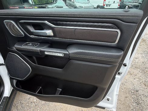 Used 2024 RAM 1500 Laramie AWD/4WD image 19