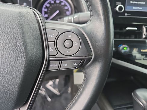 Used 2023 Toyota Camry SE image 23