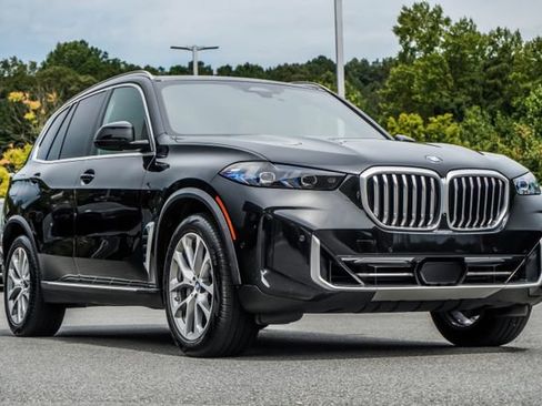 Used 2026 BMW X5 xDrive40i AWD/4WD image 7