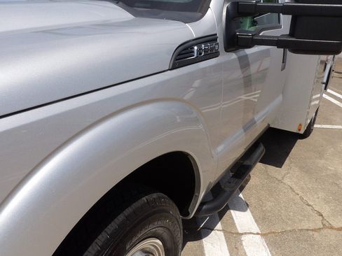 Used 2015 Ford F350 XL RWD image 9