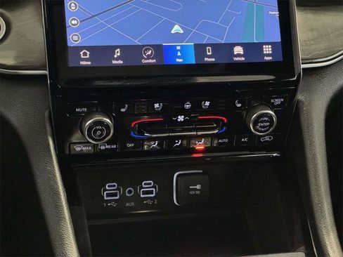 Certified 2021 Jeep Grand Cherokee L Overland w/ Luxury Tech Group IV image 25