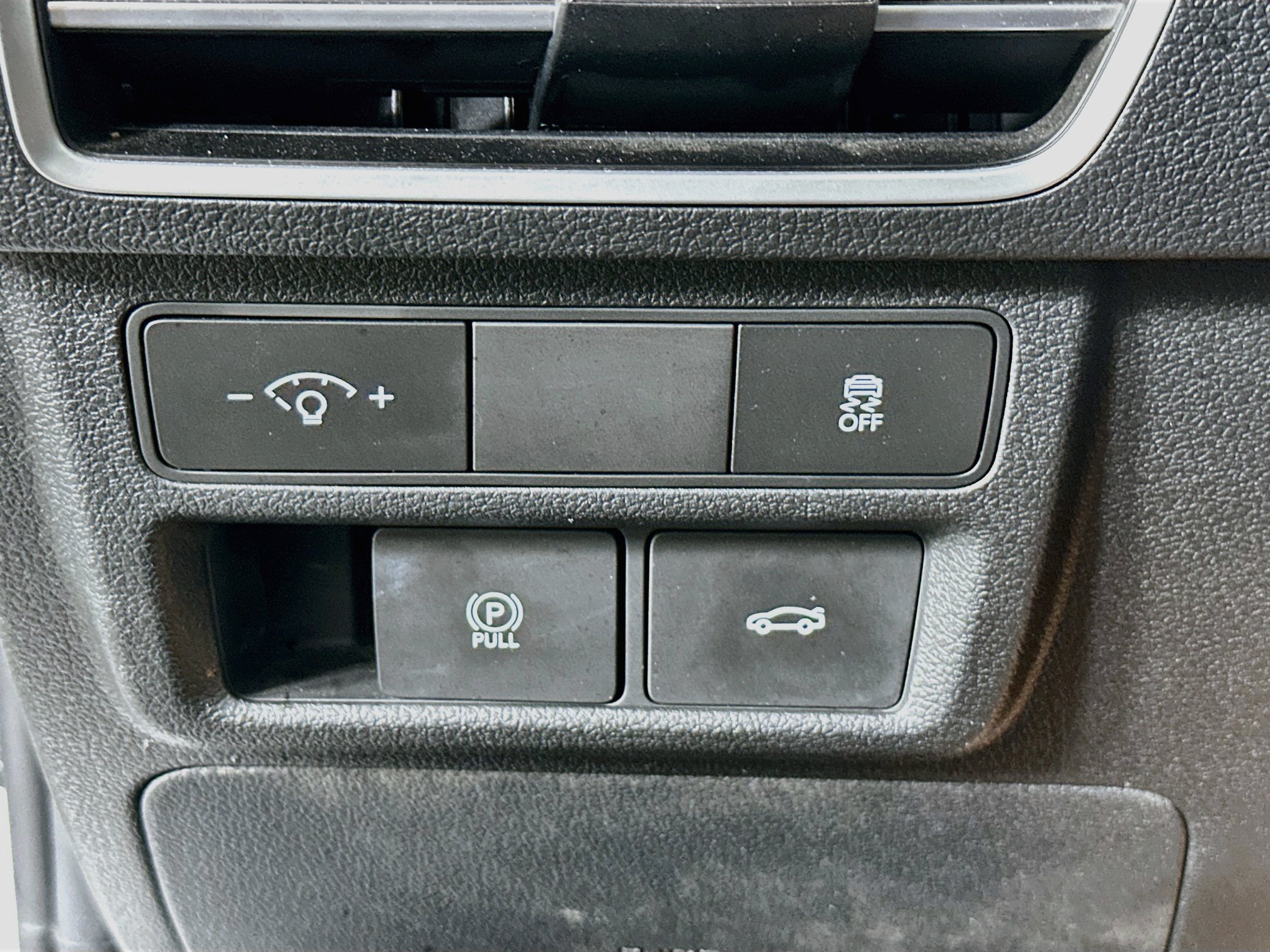 Used 2025 Hyundai Sonata SEL FWD image 17