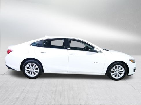 Used 2022 Chevrolet Malibu LT FWD image 8