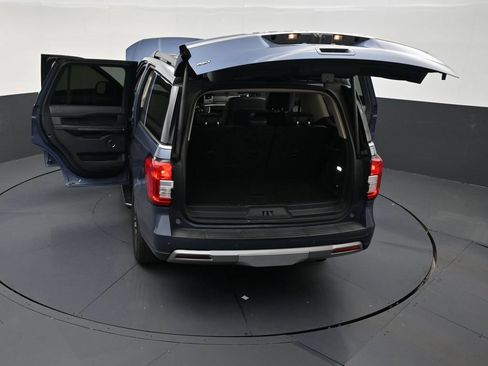 Used 2023 Ford Expedition XLT RWD image 32