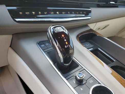 Certified 2023 Cadillac Escalade ESV Sport Platinum RWD image 50