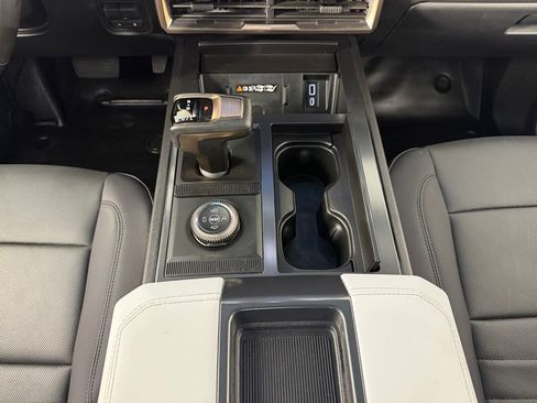 Used 2025 GMC Hummer EV 3X w/ Extreme Off-Road Package AWD/4WD image 20
