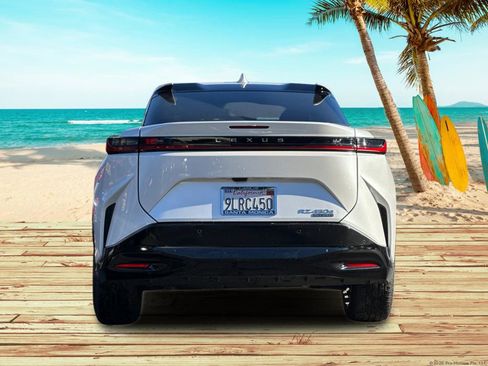 Used 2023 Lexus RZ 450e Premium w/ Technology Package image 5