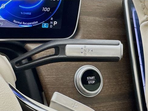 Used 2023 Mercedes-Benz EQS 450+ Sedan image 18