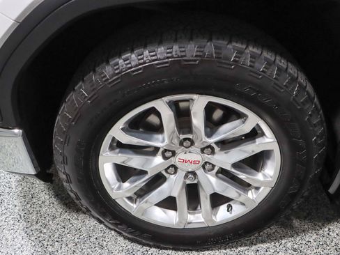 Used 2021 GMC Sierra 1500 SLT image 11